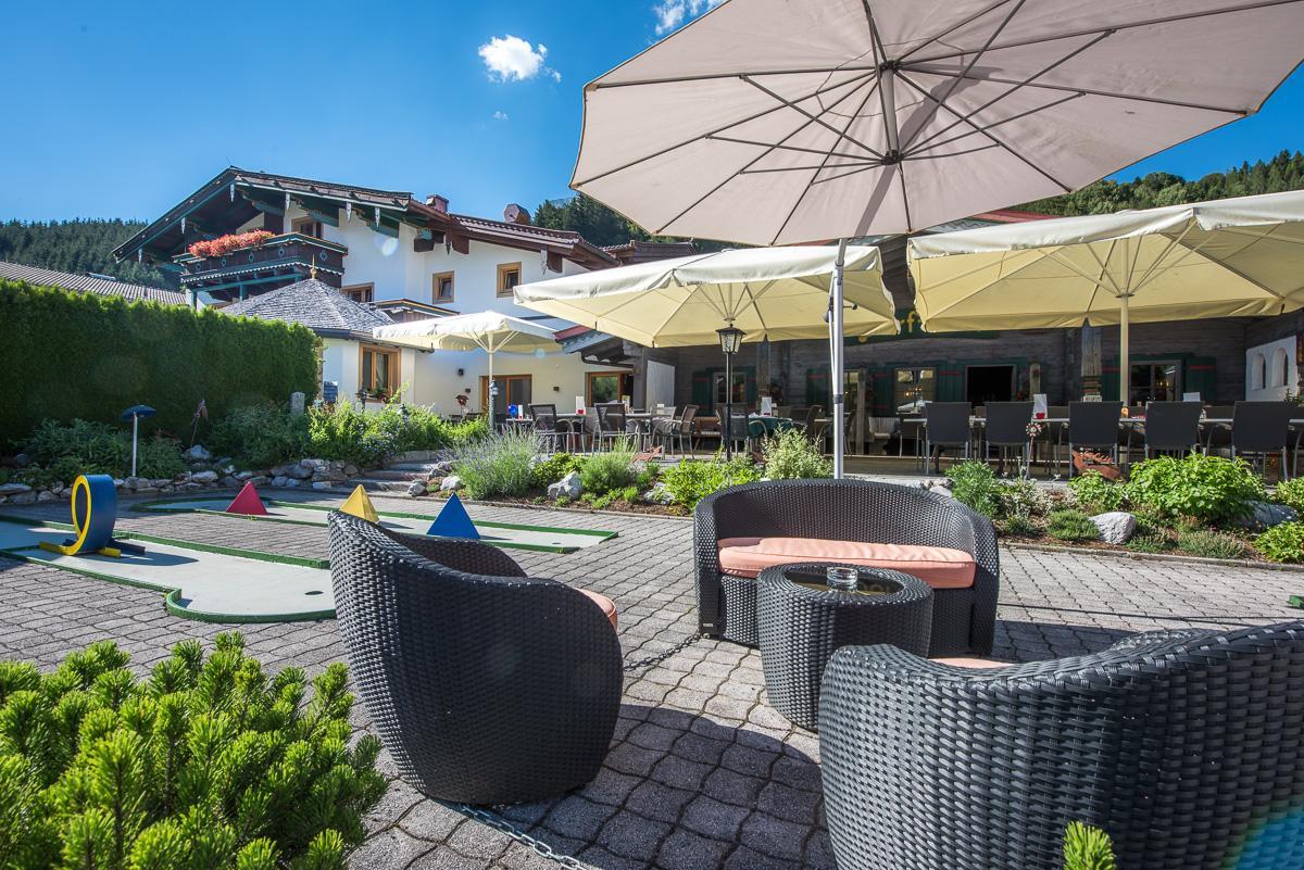 Pension Restaurant Dorfalm Leogang Extérieur photo